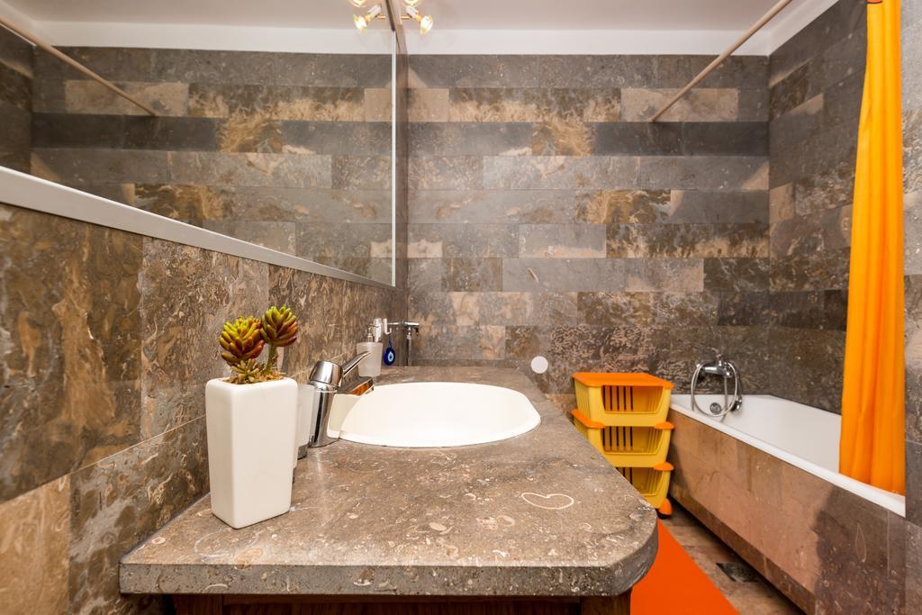 Adria Apartment *